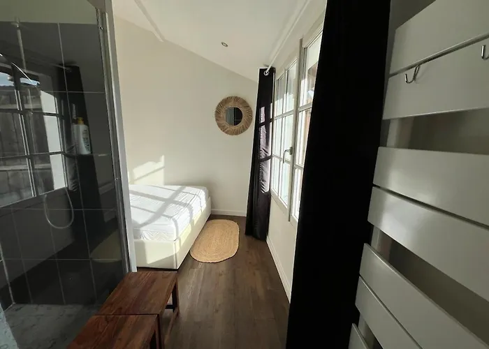 度假居 Charmante Maisonnette En Tuffeau A Deux Pas De La Loire, Centre Avec Parking Gratuit